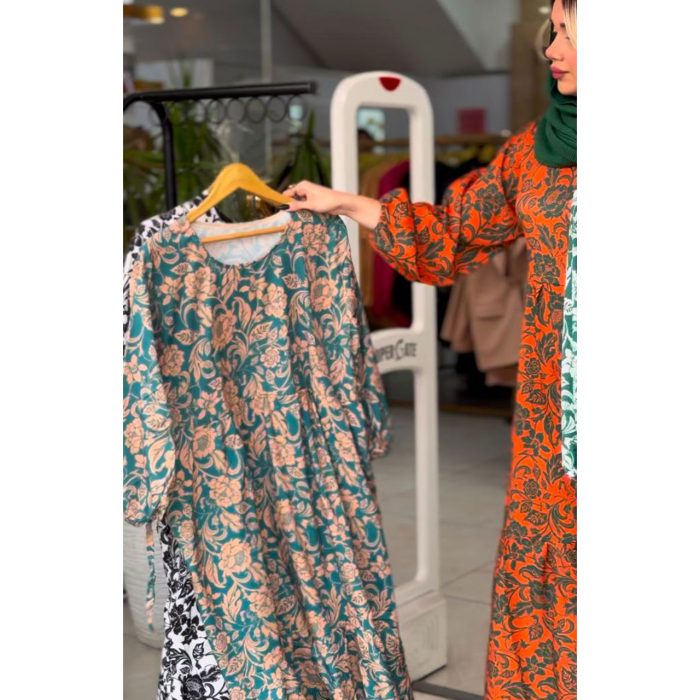 پیراهن گلدار بوگاتی مرکز خرید ملورین