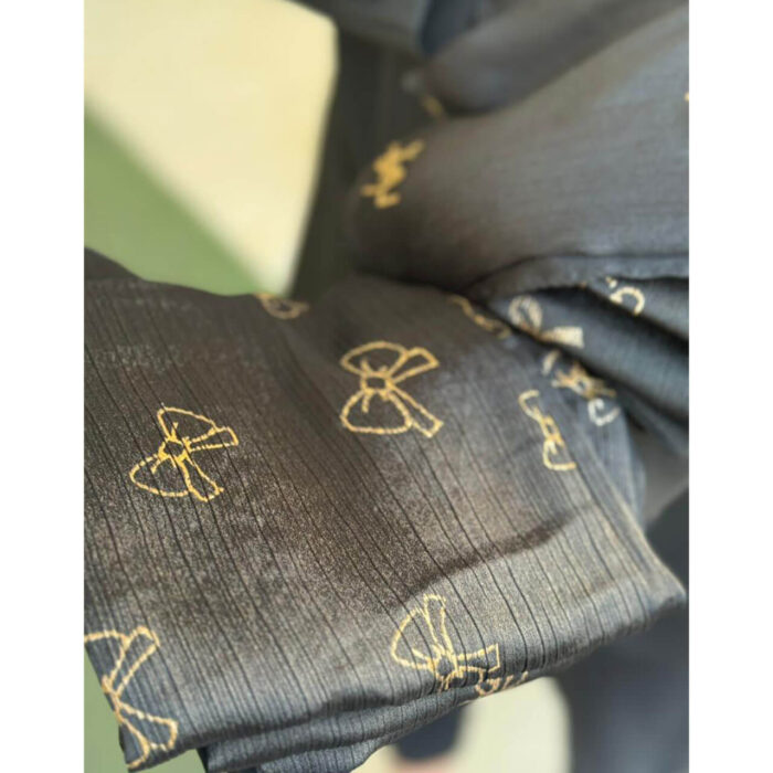 مینی اسکارف طرحدار مارک مشکی طلایی