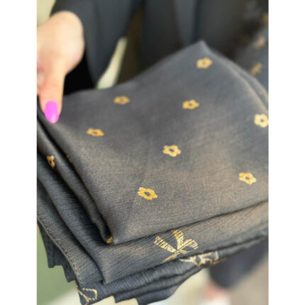 مینی اسکارف طرحدار مارک مشکی طلایی