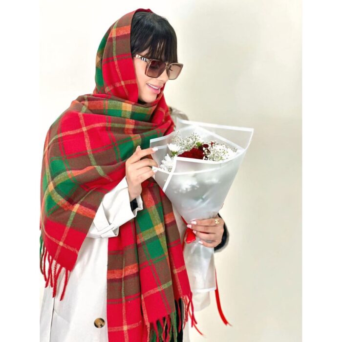 شال چهارخونه موهر قرمز