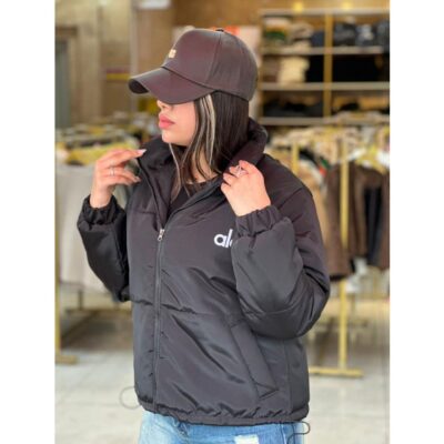 کاپشن ترند مشکی